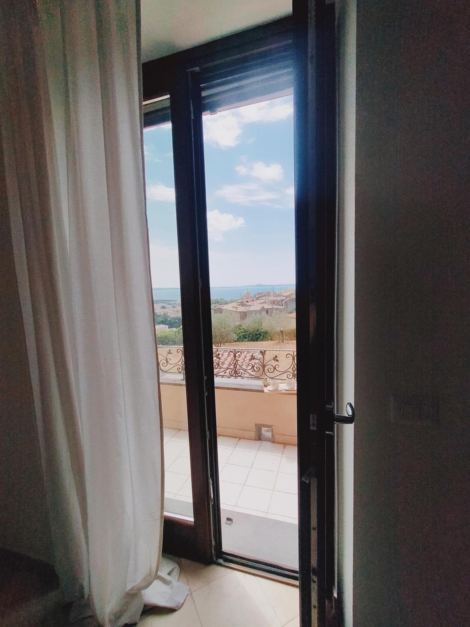 Bolsena Cento20 - Rooms & Relax ภายนอก รูปภาพ